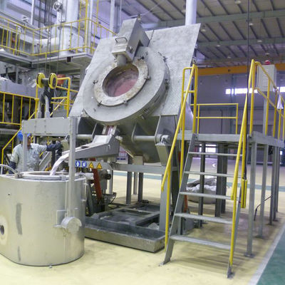 Газ тигельного горна заливки формы алюминиевый плавя опрокидывая увольнял
