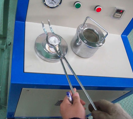 Точное определение водорода в расплавленном алюминии с компактным анализатором AL-H размером 350x250x150 мм для 380В/50Гц