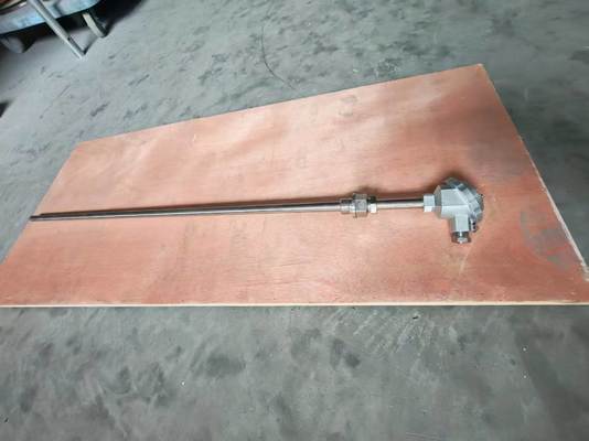 Термопарный датчик температуры с измерением напряжения Зеебека и разнородным металлическим соединением