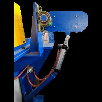 Машина для подачи стержней с регулируемой скоростью подачи, автоматической двойной подачей и сигнализацией о пустом бункере для непрерывного производства