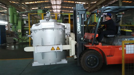 Печь топления ковша емкости 1200KG лить инструмент переноса расплавленного метала двигая