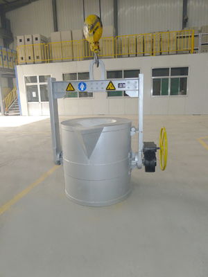 Плавильня 600KG лить жидкую алюминиевую вешалку крана основания грузоподъемника ковшей передачи